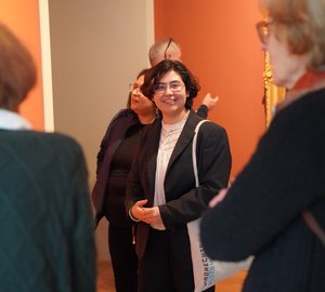 Take pARTner Montserrat geeft een rondleiding